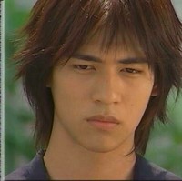 ‘Saingan’ Dao Ming Si dalam memperebutkan San Chai yakni Hua Ze Lei diperankan oleh Vic Chou. Karakternya yang dikenal dingin tapi hangat masih melekat di ingatan para penggemar Meteor Garden. Foto: Dok. Internet