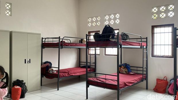 Para siswa Sekolah Rakyat di Sukabumi mulai beraktivitas.