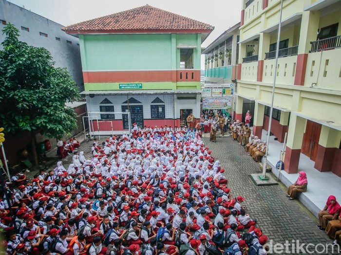 Beda Kunci Kebahagiaan Siswa SMA di Pesisir-Pegunungan Jabar, Tak Cuma ...