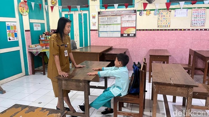 Potret MPLS SDN Kauman 27 Solo yang hanya mendapat satu murid baru, Senin (14/7/2025).