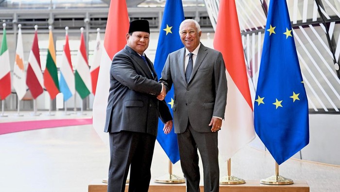 Presiden Prabowo Subianto dengan Presiden Dewan Eropa António Costa di Gedung Europa, Brussel, Belgia