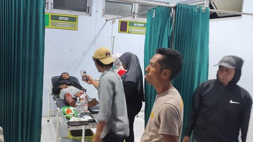 Pria di Dompu dilarikan ke rumah sakit setelah dibacok adiknya.