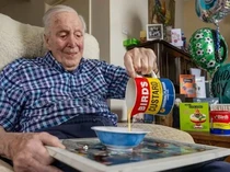 Rahasia Panjang Umur Kakek 106 Tahun, Doyan Makanan Manis Ini