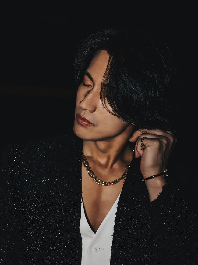 Jerry Yan, kini berusia 48 tahun, sering disebut ‘vampir’ karena penampilannya yang tidak menua. Pria yang belum menikah itu masih cukup aktif di dunia hiburan sebagai aktor film dan drama.Foto: Instagram