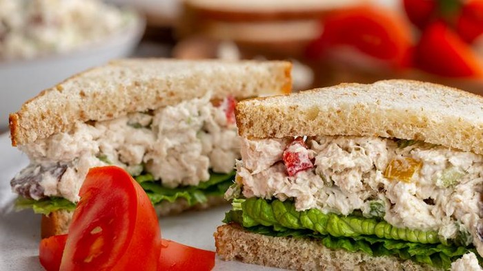 Alpukat bisa bikin sandwich tuna lebih creamy