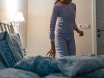 Tak Sadar Pesan Makanan Saat Tidur, Wanita Ini Cuma Beli Saus!