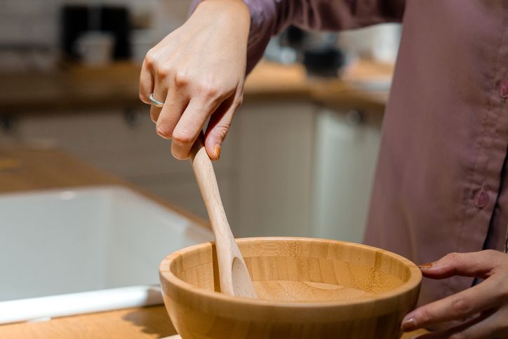 5 Tips Merawat Peralatan Kayu di Dapur agar Awet dan Tidak Berjamur