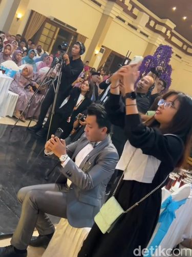 Tren jasa kreator konten pernikahan kalangan Gen Z. Foto jasa Wedding Content Creator Byeps.