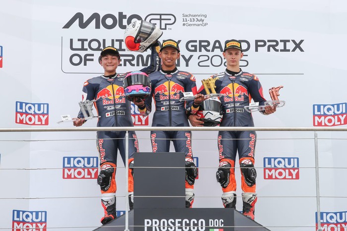 Veda Ega Pratama Juara Red Bull Rookies Cup Sachsenring