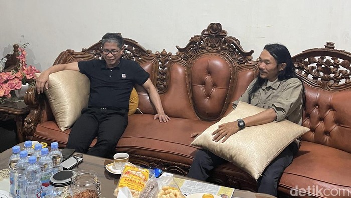 Wabup Soppeng Selle Ks Dalle saat menjamu Agam Rinjani di kediamannya di Kota Makassar.