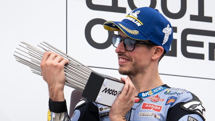 Alex Marquez finis kedua di main race MotoGP Jerman 2025.