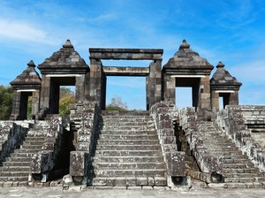Sejarah Kerajaan Mataram Kuno: Silsilah, Raja-raja, Masa Kejayaan, Keruntuhan