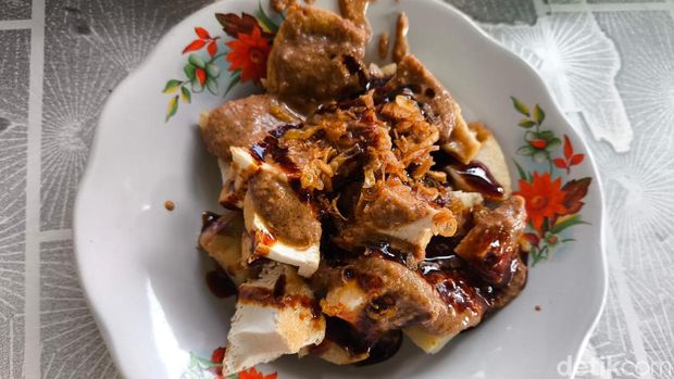 Hucap Cilimus makanan Khas Kuningan