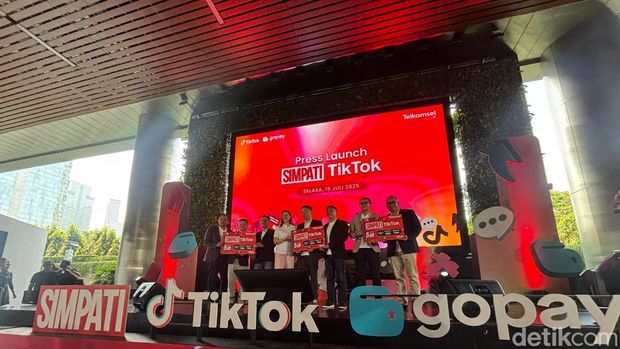 Kartu Perdana Simpati edisi khusus TikTok