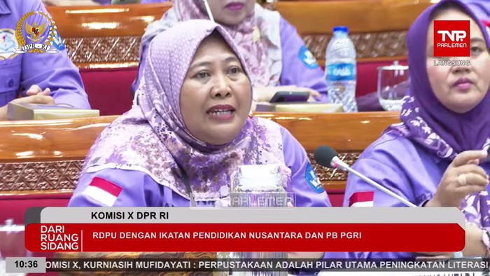 Ketua Umum IPN Hasna