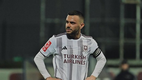 Mirza Mustafic resmi diperkenalkan menjadi pemain baru Bali United, Selasa (15/72025).