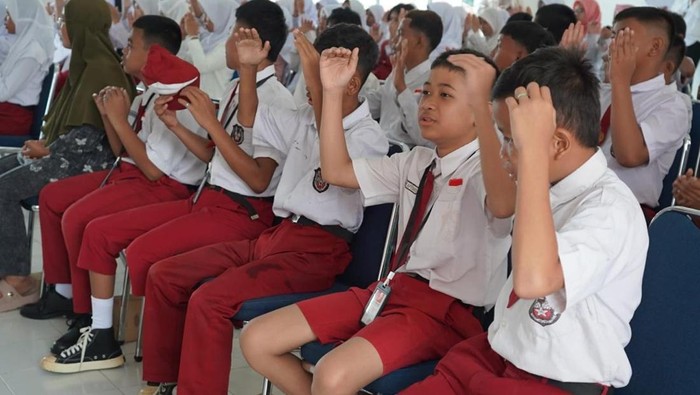 MPLS Siswa Sekolah Rakyat