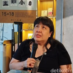 Perjalanan Panjang Novel Laut Bercerita hingga Cetak Ulang ke-100