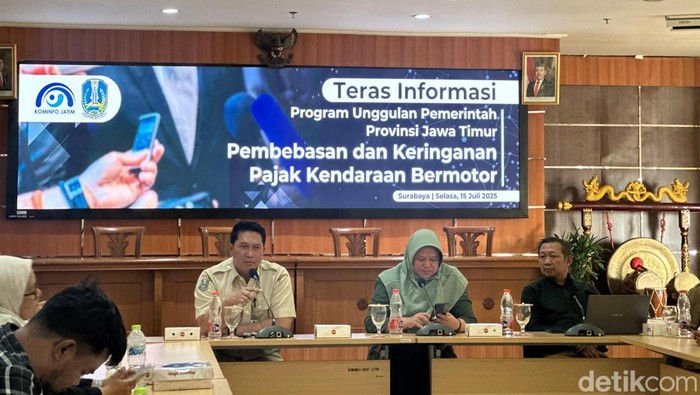 Pemprov Jatim terangkan soal program pembebasan dan keringanan pajak kendaraan bermotor.