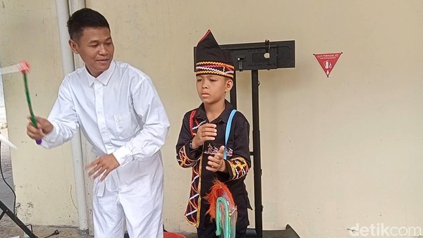 Kebahagiaan Rayyan Arkan Dikha Tarian di Pacu Jalur Ciptaannya Mendunia