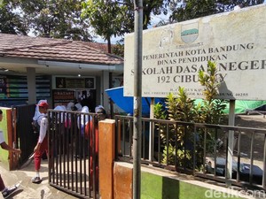 Farhan Beberkan Kendala Pembangunan Ruang Kelas-Gedung Baru di Bandung