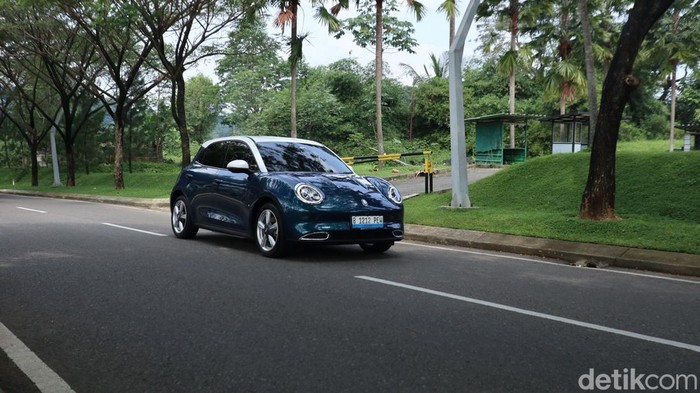 Test Drive GWM ORA 03.