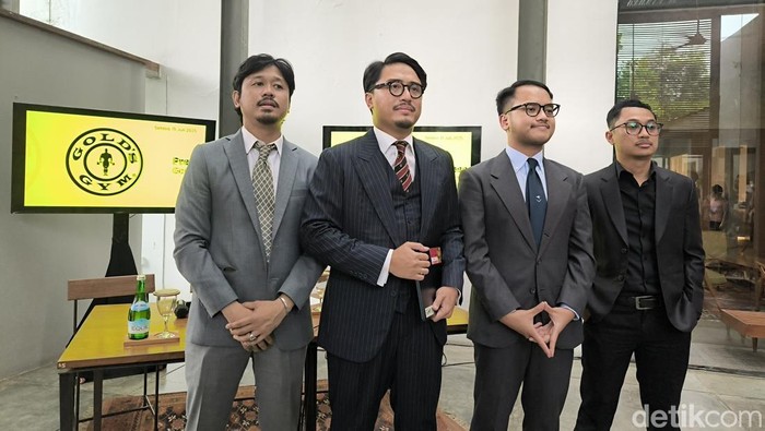Tim Kuasa Hukum Golds Gym Indonesia menggelar jumpa pers terkait penutupan sejumlah cabang.