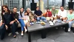 Potret Ultah Ussy Sulistiawaty Dirayakan dengan Makan Malam Keluarga