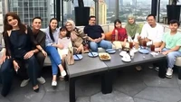 Di momen spesial ini, Ussy memilih untuk merayakannya dengan makan malam bersama keluarga tercinta ketimbang pesta besar. Foto: Instagram @ussypratama