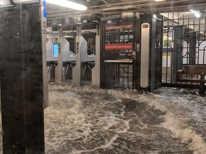 New York Banjir Parah, Jadi Seperti Jakarta