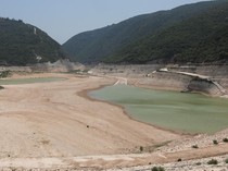 Bendungan Lebanon Ini Mengering, Jadi Proyek Mahal yang Gagal