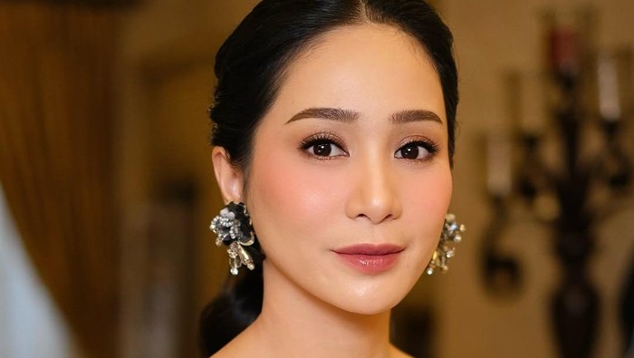 bunga zainal bunga zainal