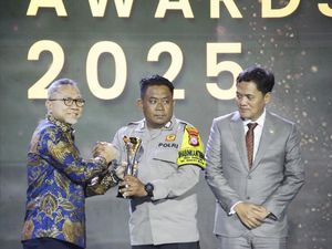 Bripka Annas Raih Hoegeng Awards 2025 Kategori Polisi Tapal Batas dan Pedalaman