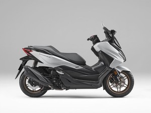 Honda Forza Bersolek, Harga Tembus Rp 94 Juta