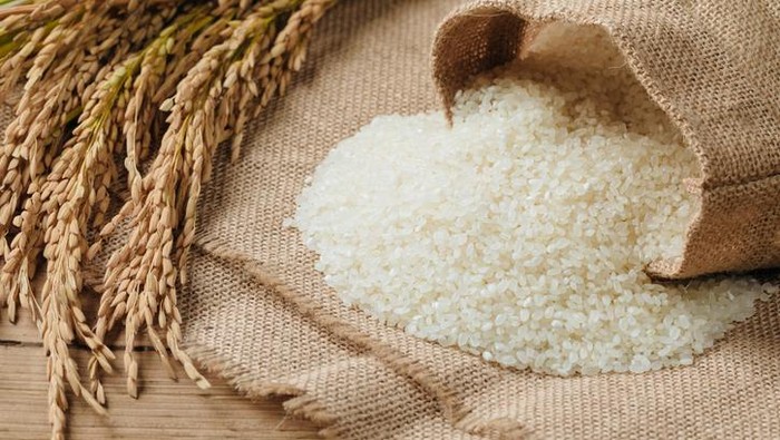 Soal Beras Premium Dioplos, Begini Hukumnya dalam Islam