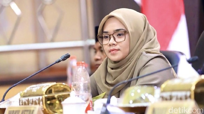 Ketua DPRD Bone Andi Tenri Walinonong.