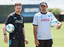Baru Mulai Latihan di Napoli, De Bruyne Langsung Tuai Pujian