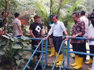 Menteri LH Fokus Soal Pencemaran Air di Sungai Brantas