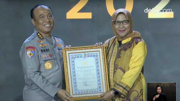 Mitra Bhayangkara di Hoegeng Awards 2025