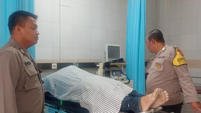 Pemotor tewas tabrak tiang listrik di Gresik