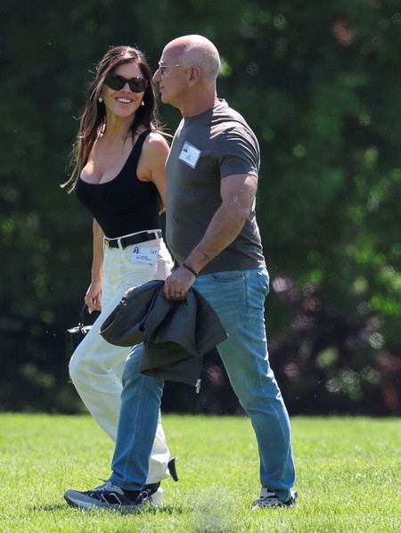Foto: Penampilan Baru Jeff Bezos Setelah Menikah, Tak Botak Lagi Foto: Penampilan Baru Jeff Bezos Setelah Menikah, Tak Botak Lagi