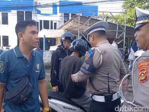 Pemotor Marah Kena Razia Saat Tak Bawa SIM-STNK, Sebut Polisi Pilih-pilih