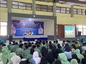 Siswa Baru di Kota Blitar Diajak Polisi Perangi Narkoba