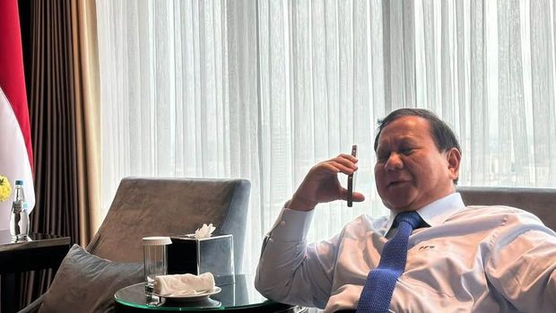 Presiden Prabowo Subianto melakukan panggilan telepon dengan Presiden AS, Donald Trump. (Instagram/prabowo)