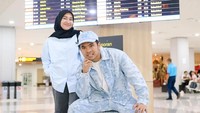 Putra Siregar akan selalu memuji istrinya yang penuh kebaikan. Istri saya adalah ibu yang baik buat anak-anak saya. Saya mencintainya karena Allah juga, tuturnya. (Foto: dok Instagram putrasiregarr17)