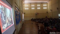 Sosialisasi tersebut digelar bertepatan dengan masa pengenalan lingkungan sekolah (MPLS). Ada sekitar 460 siswa baru yang mengikutinya.