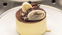 Salah satu kue ternama di sini ada Tiramisu ala Caffè Florian. Tampilannya cantik dan rasanya autentik. Foto: Christian/Veneto Secrets