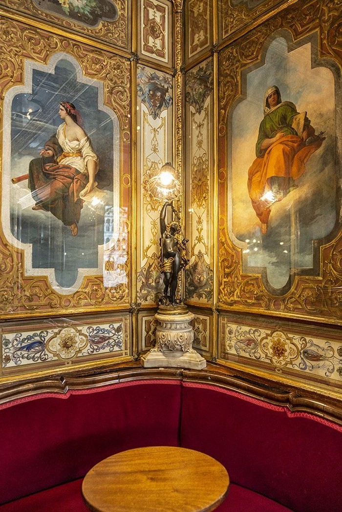 Spesial! Pengalaman Ngopi di Kafe Berusia 305 Tahune Spesial! Pengalaman Ngopi di Kafe Berusia 305 Tahun