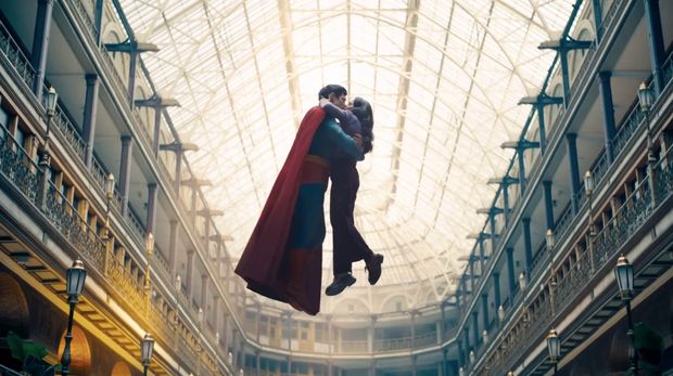 Cuplikan adegan dalam film Superman.