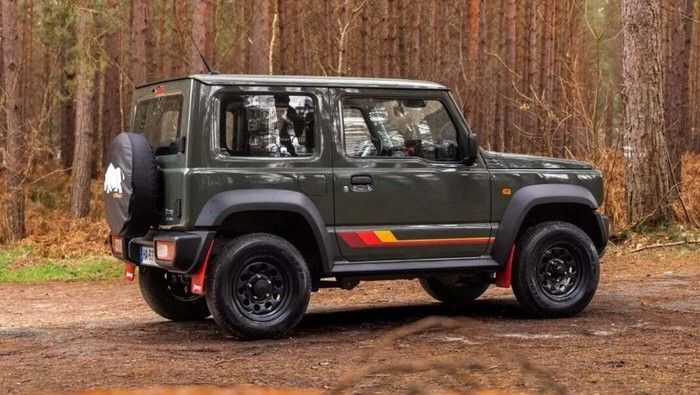 Suzuki Jimny 3 pintu.